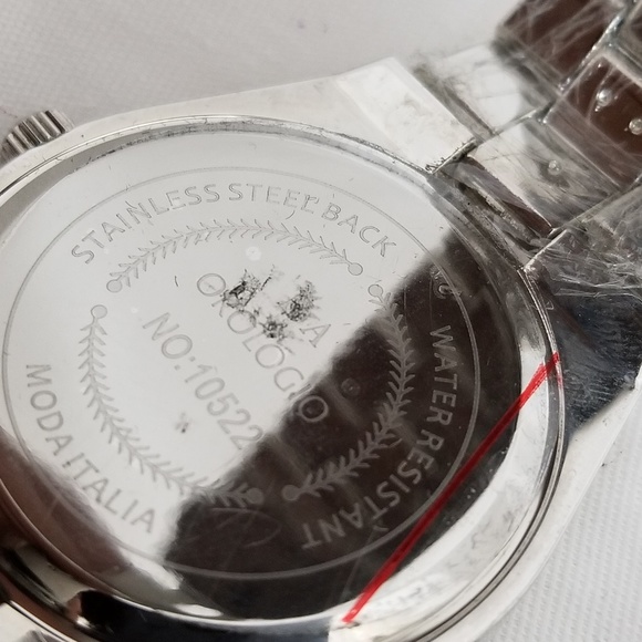 EA Silver tone watch - Picture 3 of 4